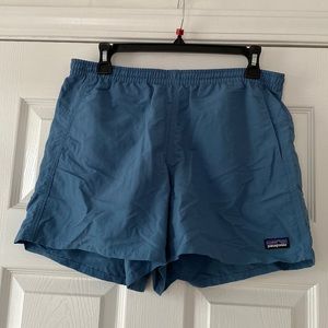 Womens Patagonia “Baggie” style shorts